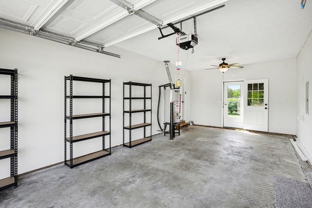 1272 Barbee Ln, Clarksville, TN 37042