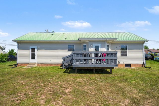 1272 Barbee Ln, Clarksville, TN 37042