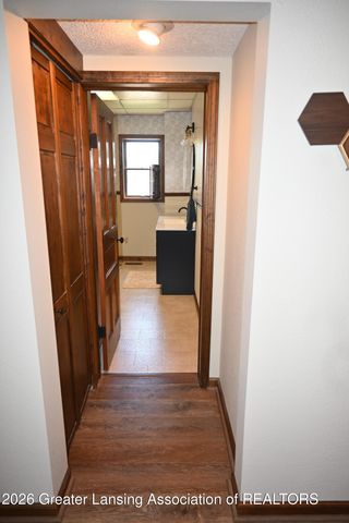 228 Union Street, Grand Ledge, MI 48837
