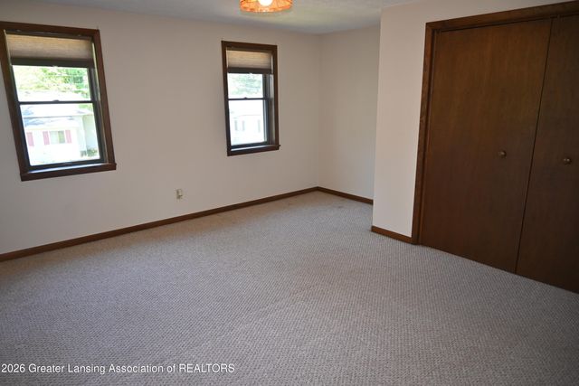 228 Union Street, Grand Ledge, MI 48837