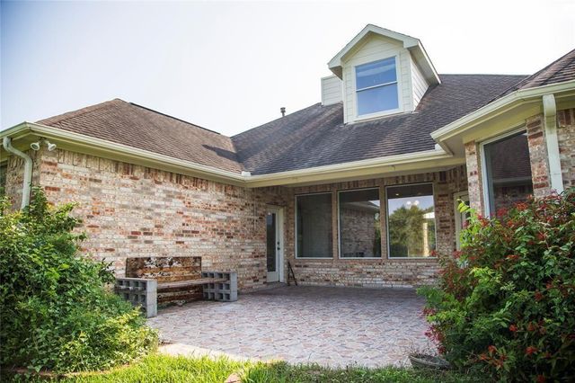 2032 Cork Street, Dickinson, TX 77539
