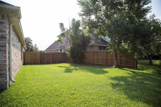 2032 Cork Street, Dickinson, TX 77539