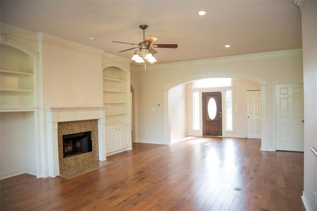 2032 Cork Street, Dickinson, TX 77539