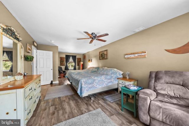 36 MANCHESTER AVE, Marlton, NJ 08053