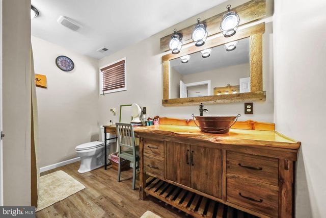 36 MANCHESTER AVE, Marlton, NJ 08053
