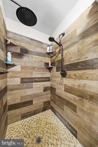 36 MANCHESTER AVE, Marlton, NJ 08053