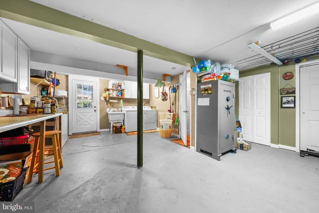 36 MANCHESTER AVE, Marlton, NJ 08053