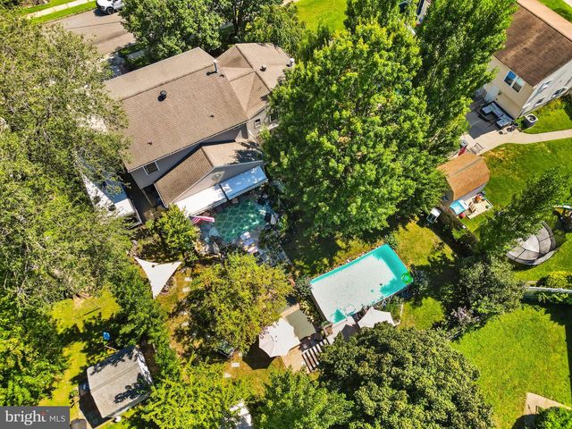 36 MANCHESTER AVE, Marlton, NJ 08053