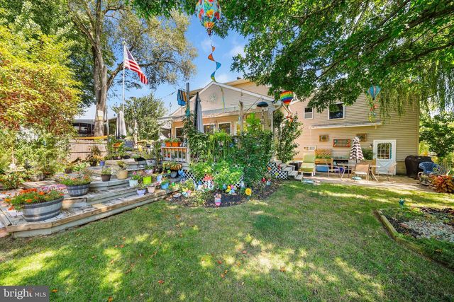36 MANCHESTER AVE, Marlton, NJ 08053