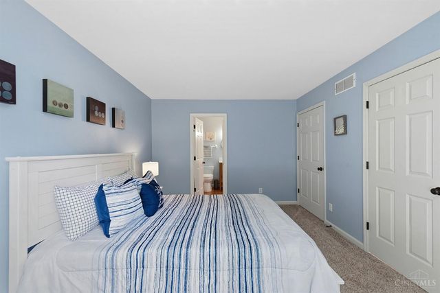 8196 Rivers Edge Circle, Maineville, OH 45039