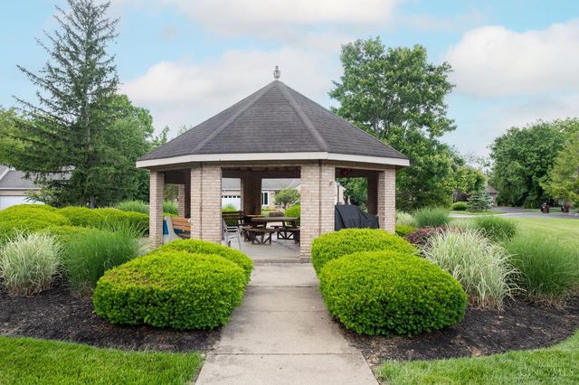 8196 Rivers Edge Circle, Maineville, OH 45039