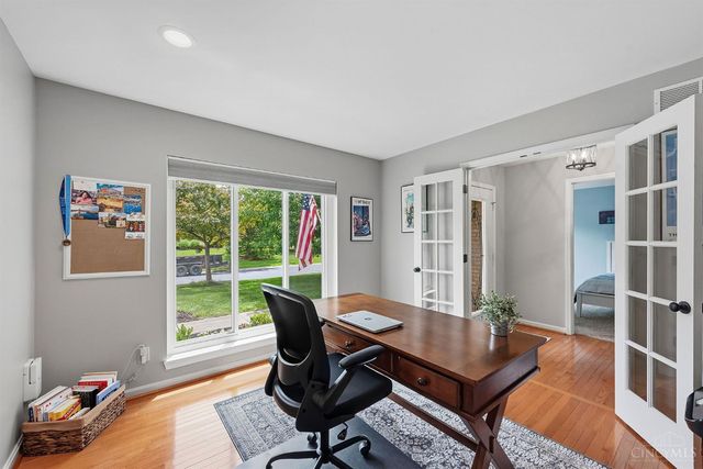 8196 Rivers Edge Circle, Maineville, OH 45039