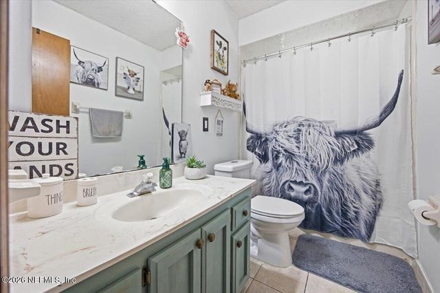 11166 WOODELM Drive E, Jacksonville, FL 32218