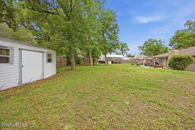 11166 WOODELM Drive E, Jacksonville, FL 32218