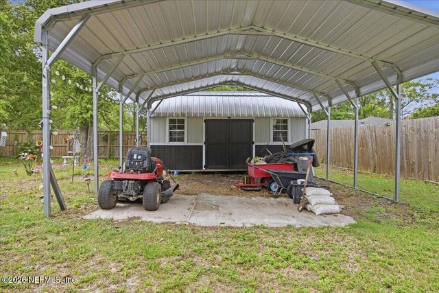 11166 WOODELM Drive E, Jacksonville, FL 32218