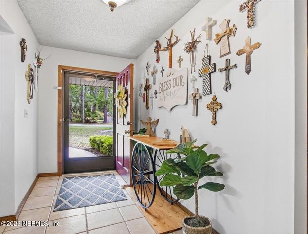 11166 WOODELM Drive E, Jacksonville, FL 32218