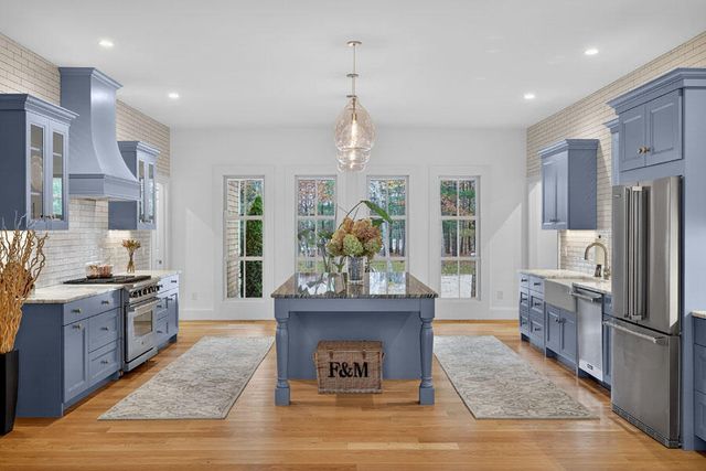 280 Ice Valley Road, Osterville, MA 02655