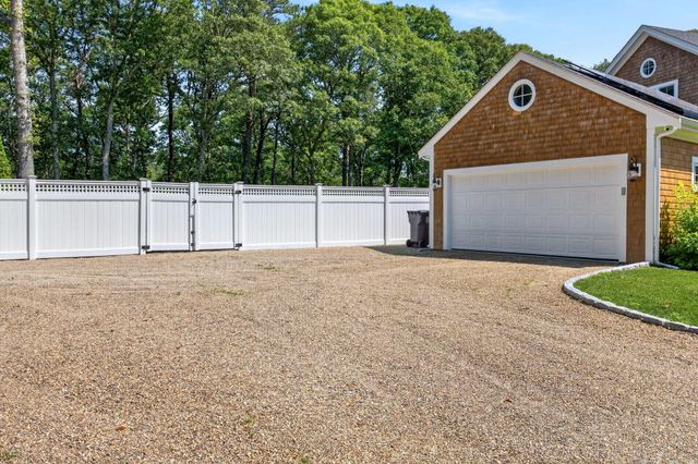 280 Ice Valley Road, Osterville, MA 02655