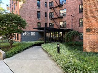 14050 Burden Crescent 2E, Briarwood, NY 11435