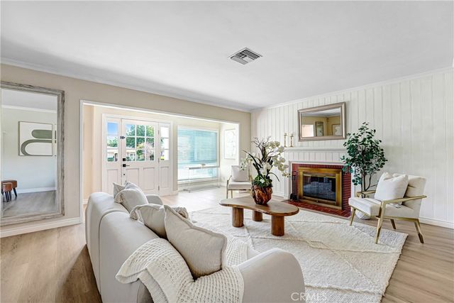 827 Hugo Reid Drive, Arcadia, CA 91007