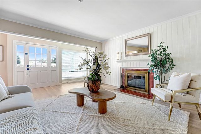 827 Hugo Reid Drive, Arcadia, CA 91007