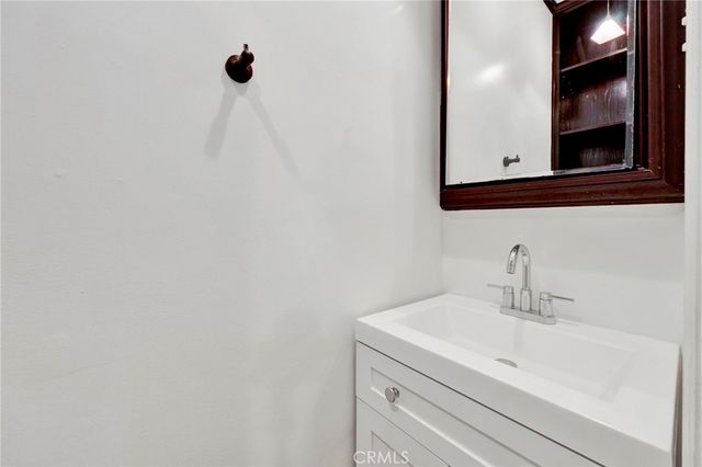 11301 Blix, West Toluca Lake, CA 91602