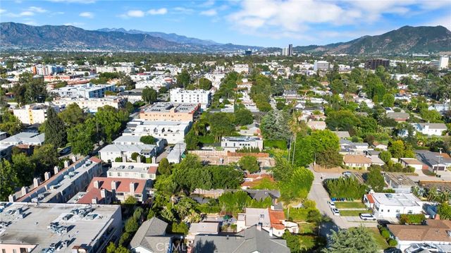 11301 Blix, West Toluca Lake, CA 91602