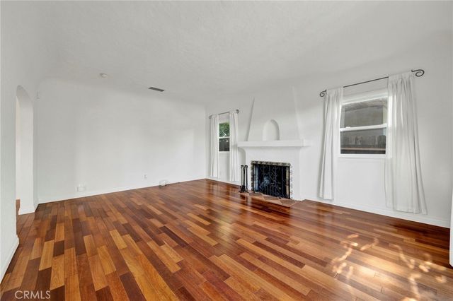 11301 Blix, West Toluca Lake, CA 91602