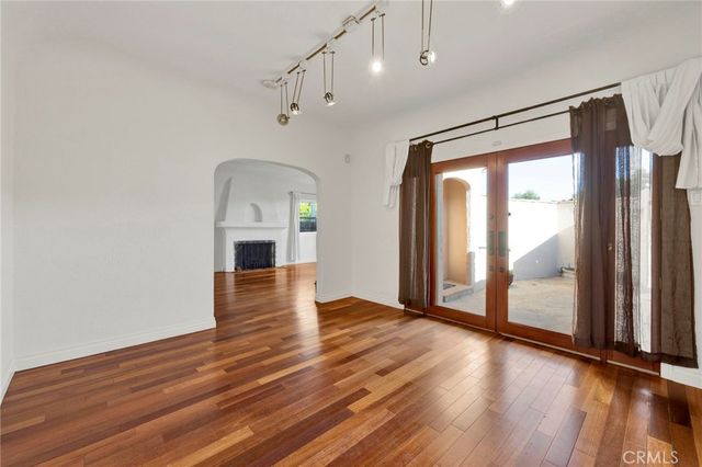11301 Blix, West Toluca Lake, CA 91602