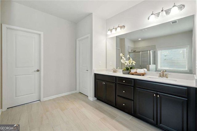 3950 Grandview Manor Drive, Cumming, GA 30028