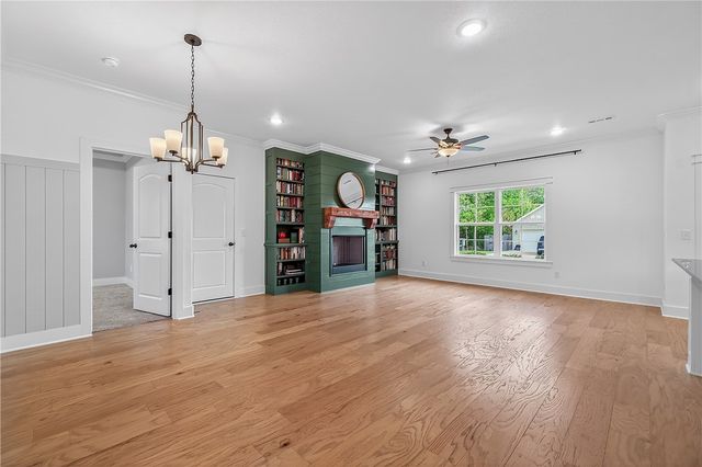 4 Wendike Place, Bella Vista, AR 72715