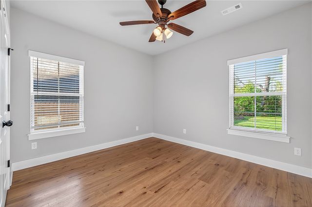 4 Wendike Place, Bella Vista, AR 72715