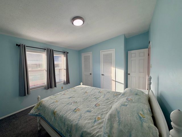 542 Oceanside Dr., Surfside Beach, SC 29575