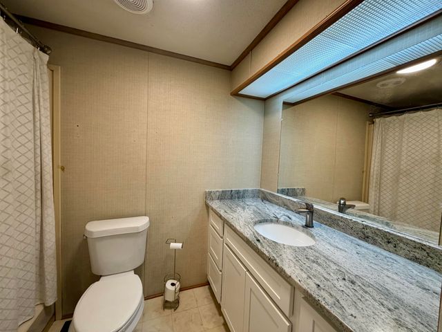542 Oceanside Dr., Surfside Beach, SC 29575