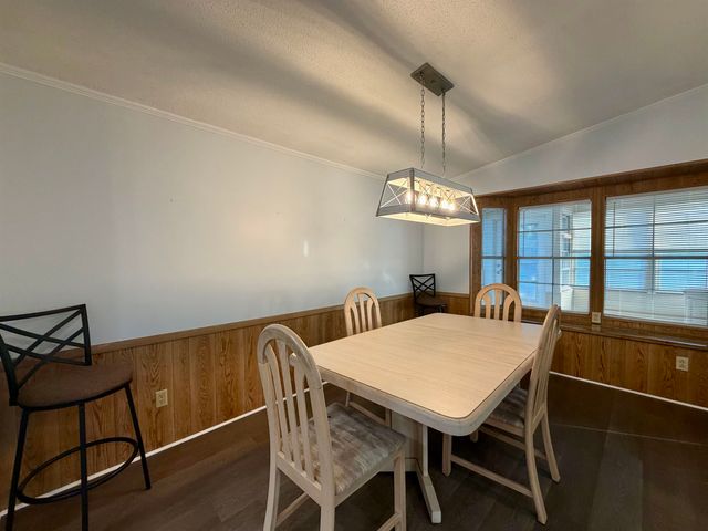 542 Oceanside Dr., Surfside Beach, SC 29575