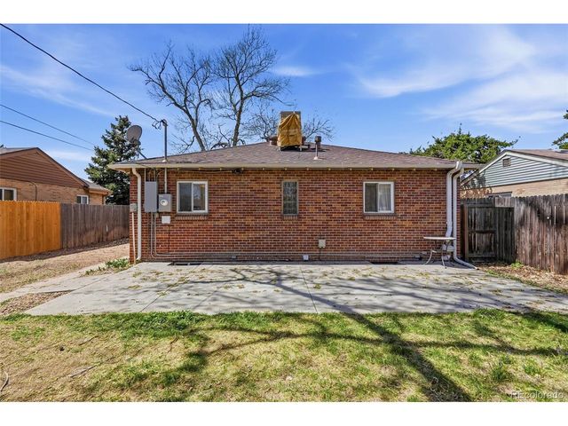 3564 Magnolia St, Denver, CO 80207