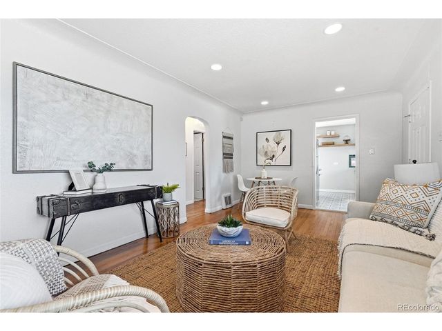 3564 Magnolia St, Denver, CO 80207