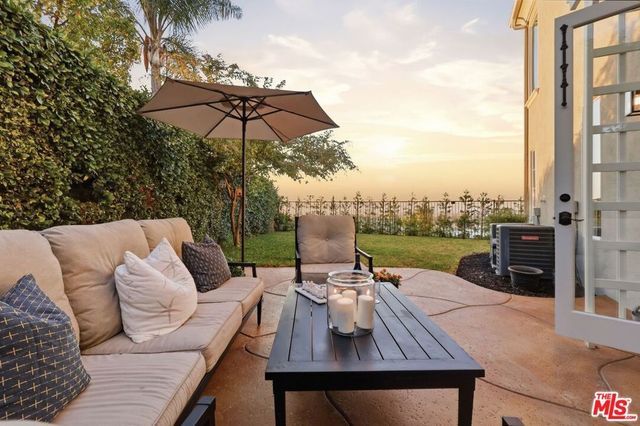 6829 Altamor Drive, Los Angeles, CA 90045