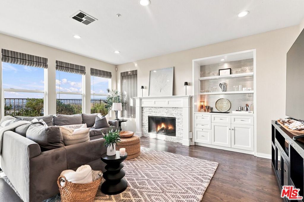 6829 Altamor Drive, Los Angeles, CA 90045 — photo 5