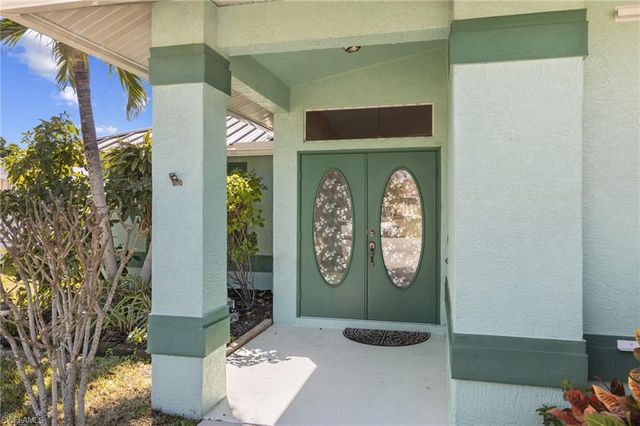 234 SW 43rd TER, Cape Coral, FL 33914