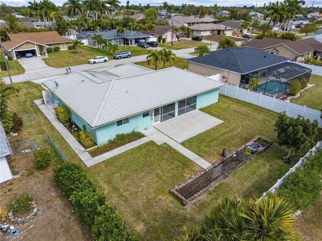 234 SW 43rd TER, Cape Coral, FL 33914