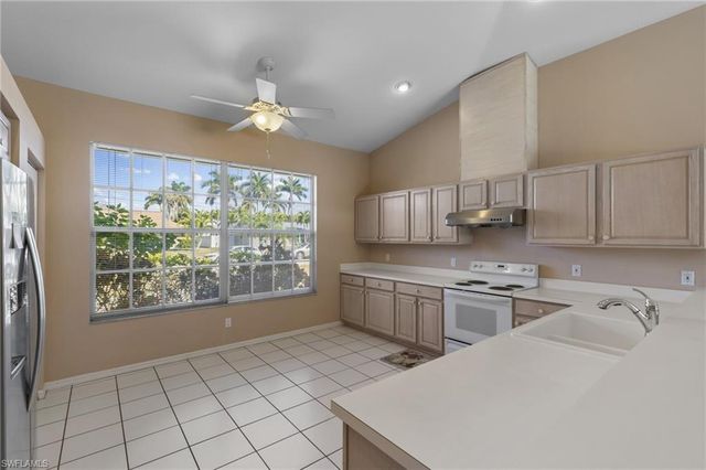 234 SW 43rd TER, Cape Coral, FL 33914