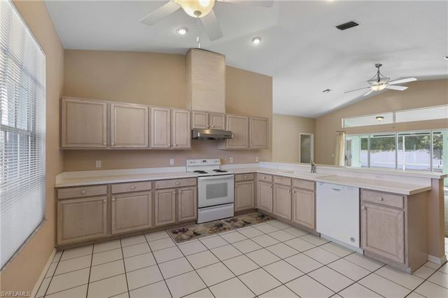 234 SW 43rd TER, Cape Coral, FL 33914