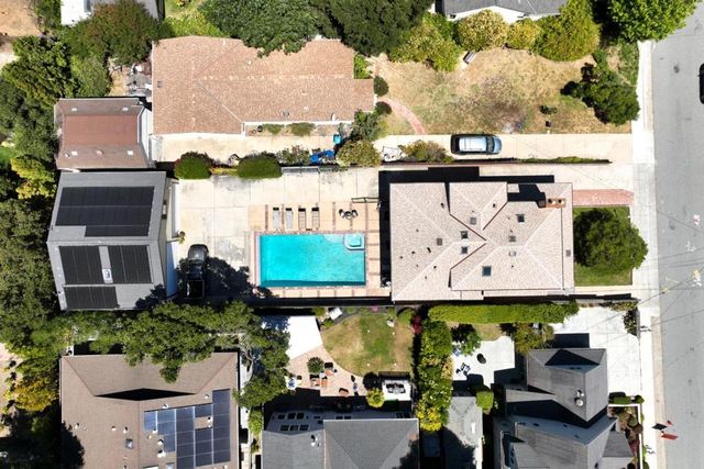 326 30th Avenue, San Mateo, CA 94403