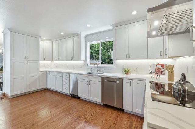 326 30th Avenue, San Mateo, CA 94403