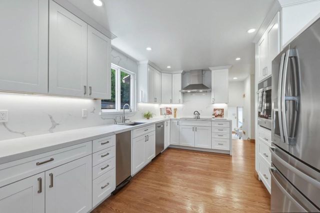 326 30th Avenue, San Mateo, CA 94403