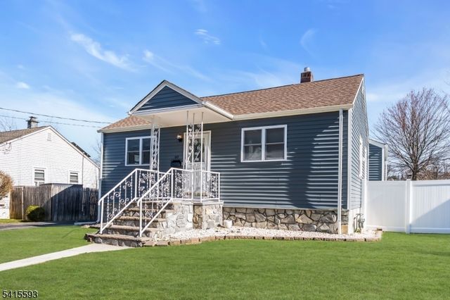 60 Watson Dr, Dover Town, NJ 07801