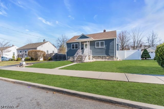 60 Watson Dr, Dover Town, NJ 07801