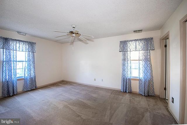 636 CARIBBEAN WAY, Williamstown, NJ 08094