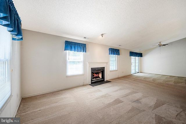 636 CARIBBEAN WAY, Williamstown, NJ 08094